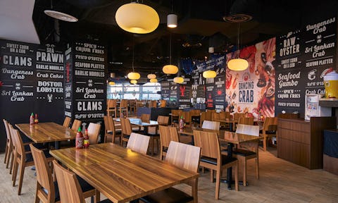 Dancing Crab - VivoCity